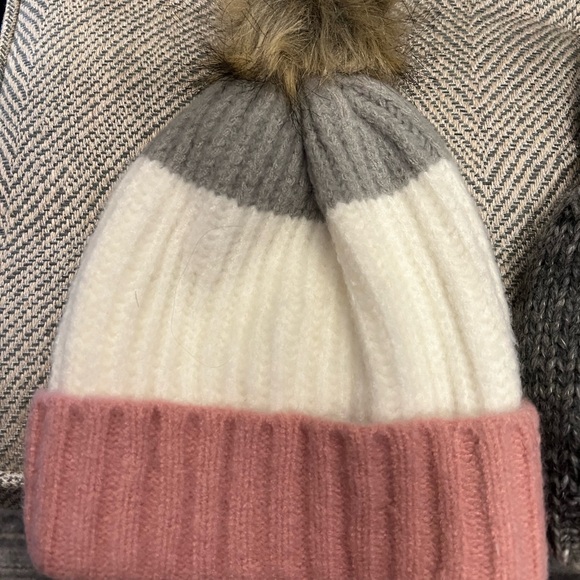 Bundle of 3 Soft Women’s Winter Hats. Great for exercising, or a casual stroll. - Picture 2 of 4